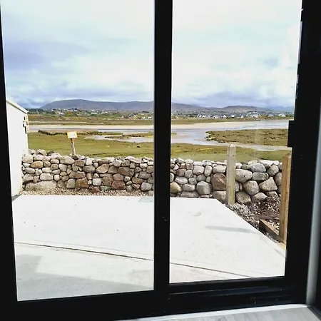 Donegal Luxury Pods * גווידור