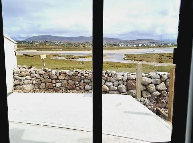 Donegal Luxury Pods * Gweedore